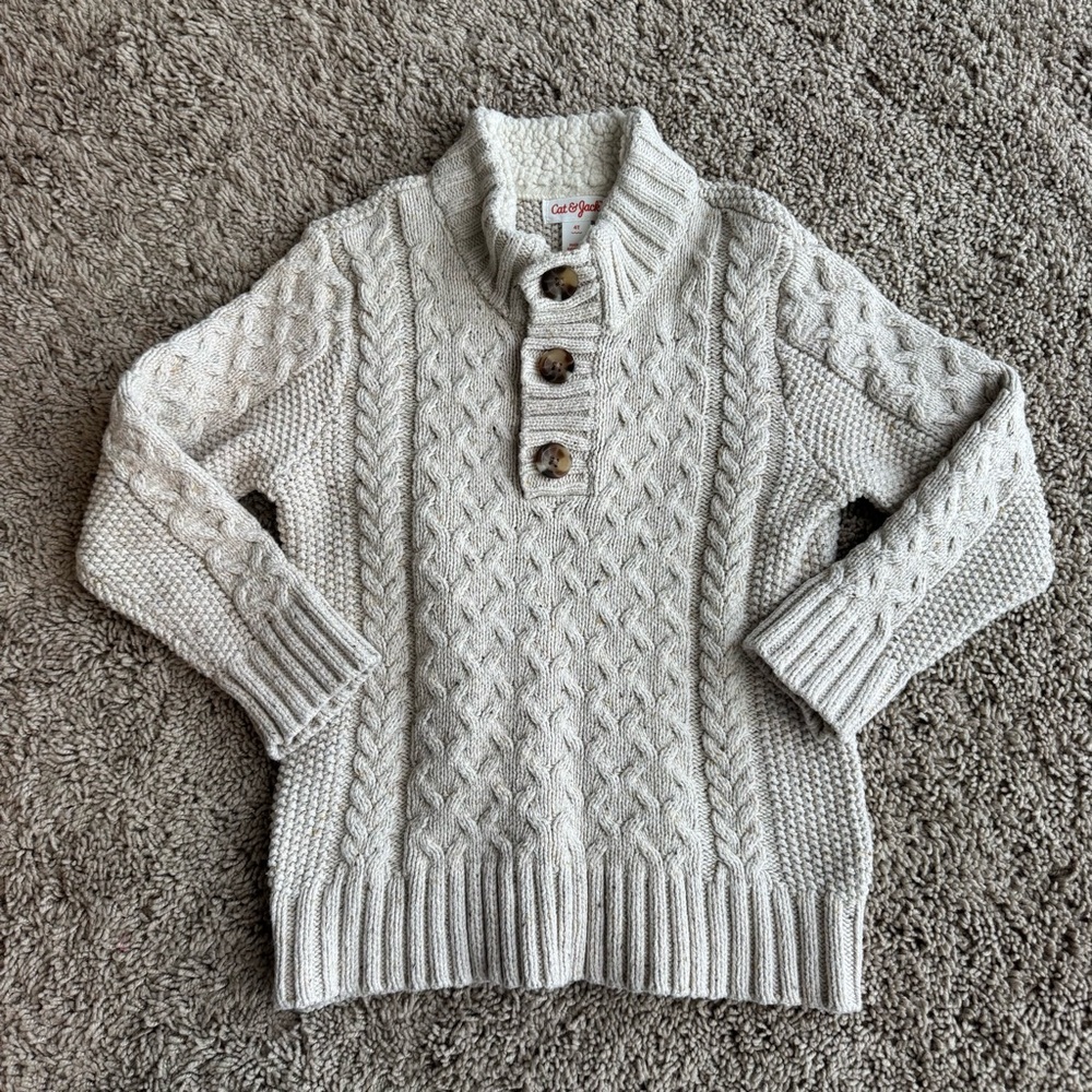 EUC Cat & Jack Cable Knit Sweater 4T cream with flecks
